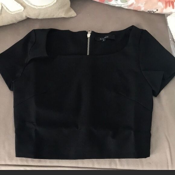 Olivaceous Tops - Black crop top with full exposed silver zipper